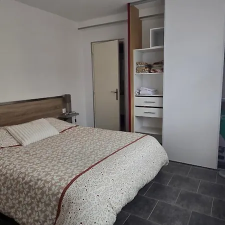 Nid De A - Clim Et Proche *